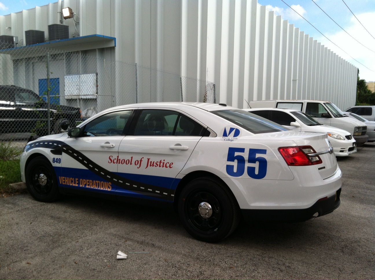 Commercial Vehicle Lettering and Graphics